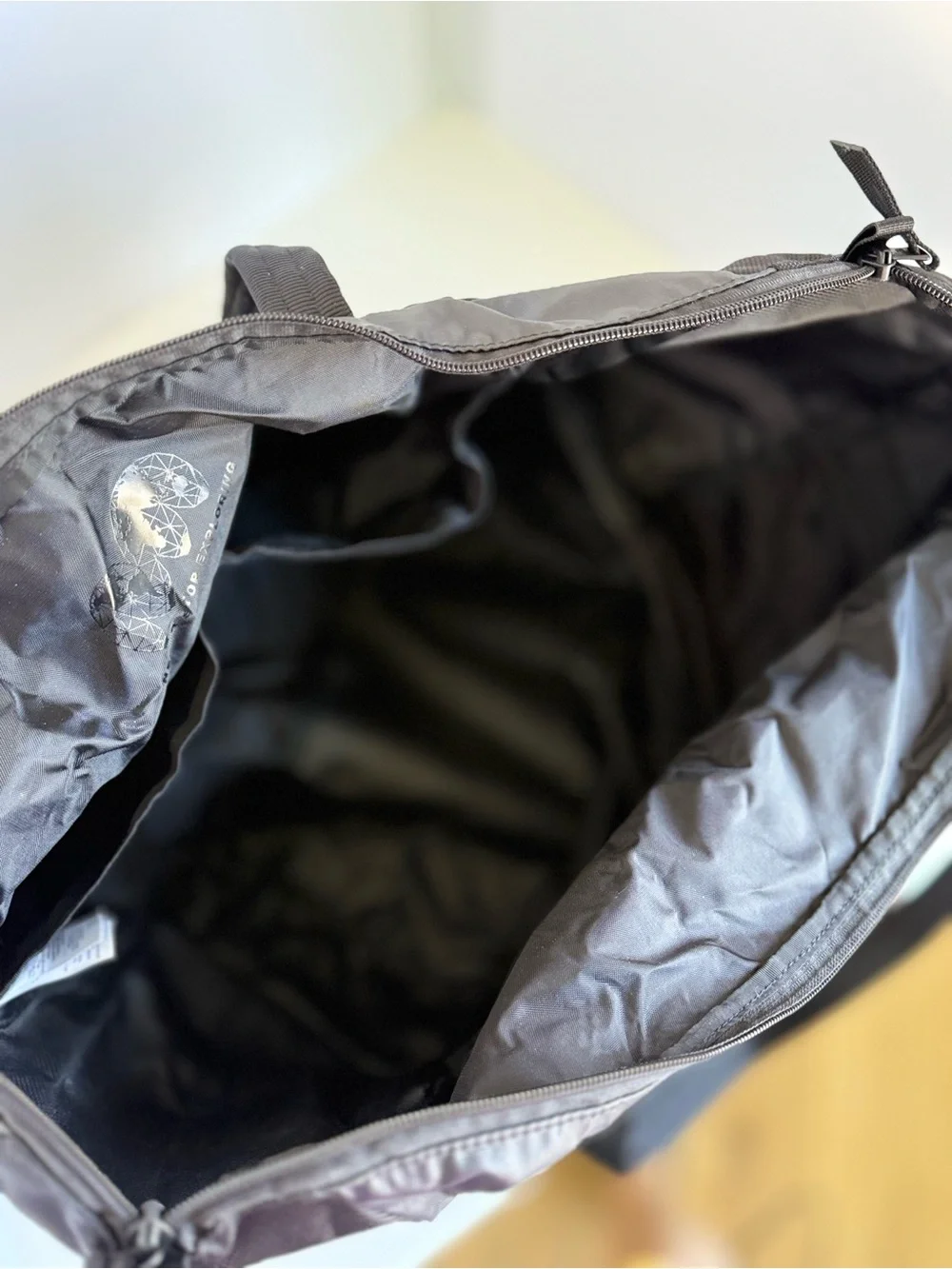 The North Face Stratoliner 20L Black Duffel Tote Bag with Carrying Bag